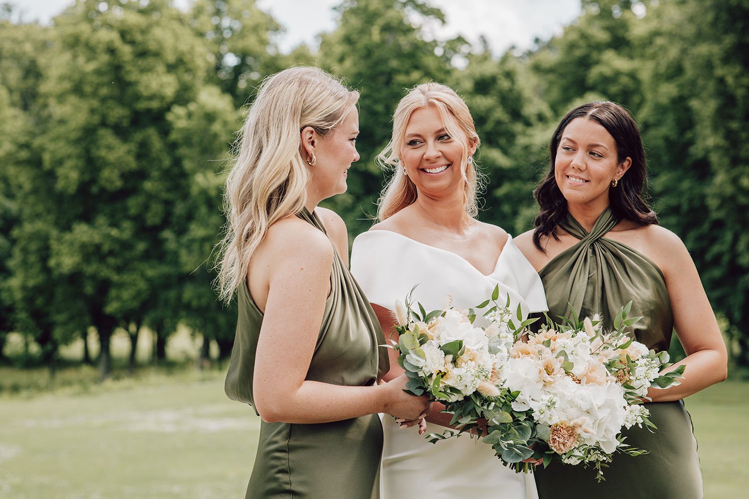 Sara Källner – Konstnärlig bröllopsfotograf med känsla för detaljer